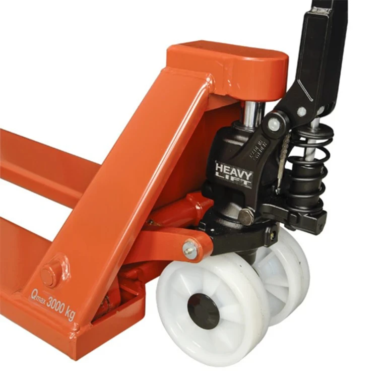 Toyota Heavy Lifter with Handbrake – Transpallet manuale con portata 3000kg e freno a mano - Immagine 4