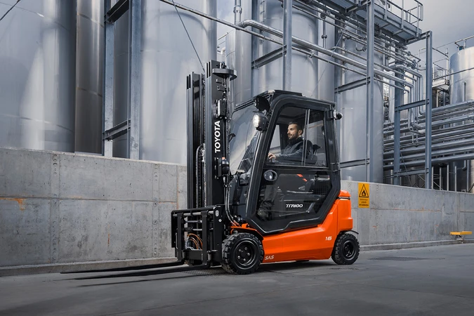 Toyota Traigo48, carrello a 4 ruote da 1,6 t compatto - Immagine 7